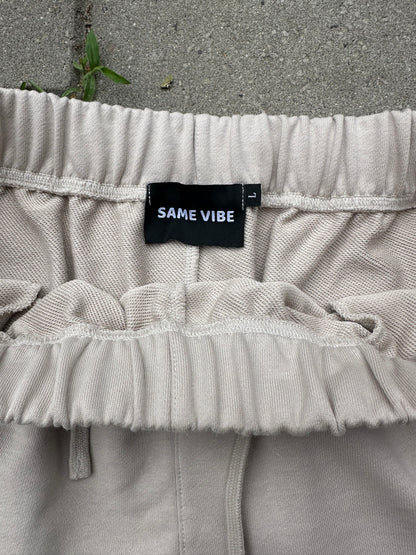 SAME VIBE Shorts (Set Piece)